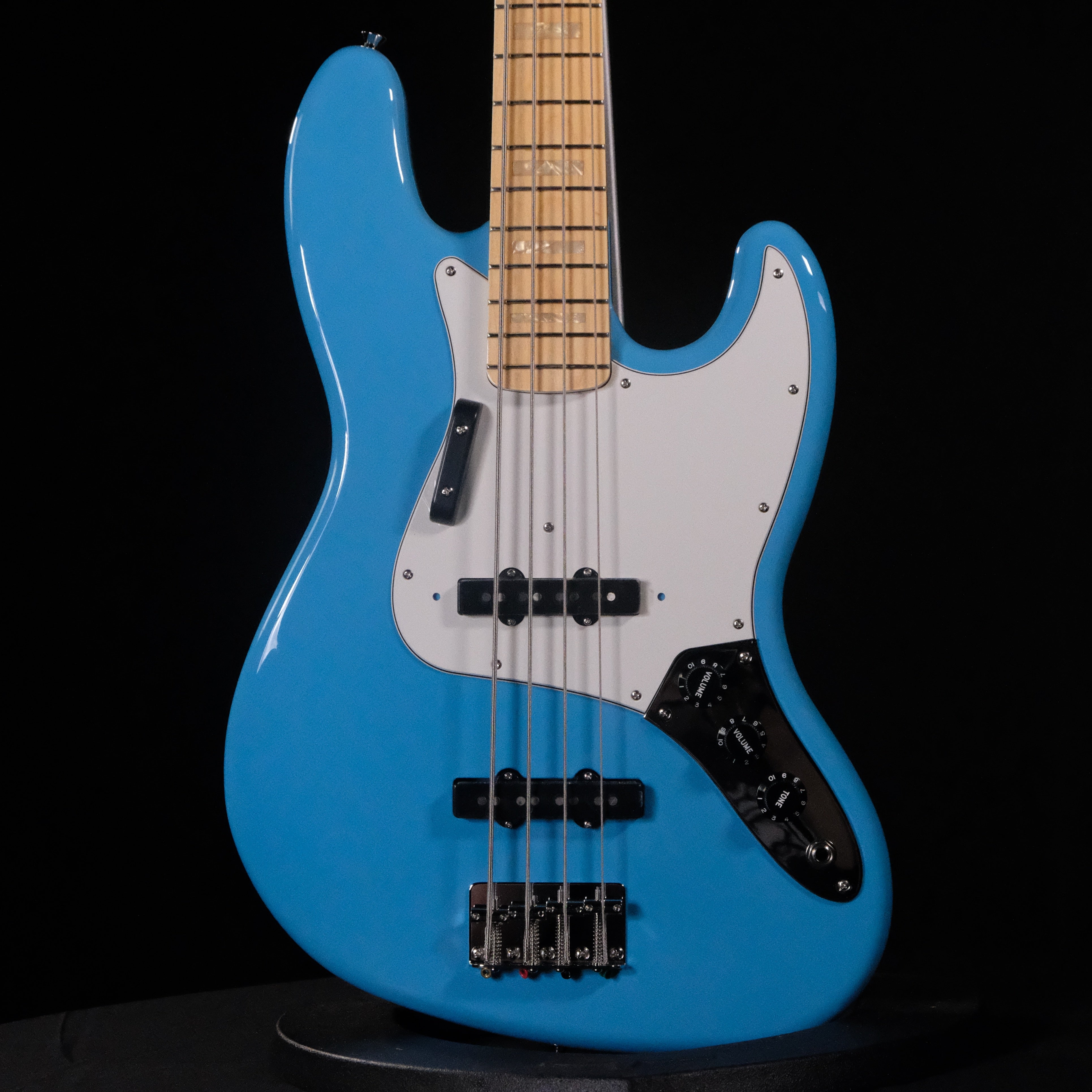 Fender Made in Japan Limited International Color Jazz Bass - Maui Blue