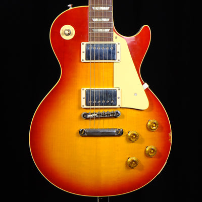 Gibson Custom 1958 Les Paul Standard Reissue Ultra Light Aged Electric Guitar - Washed Cherry Sunburst