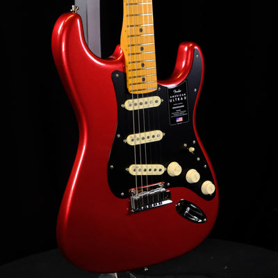 Fender American Ultra II Stratocaster Electric Guitar - Maple Fingerboard, Sinister Red