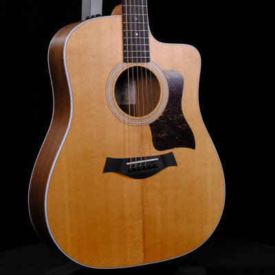 Taylor 210CE Walnut/Spruce Dreadnought Acoustic-Electric Guitar - Natural