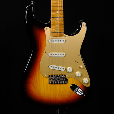 Fender American Custom Stratocaster Electric Guitar - Antique Sunburst, Maple Neck