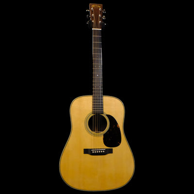 Martin HD-28 Acoustic Guitar - Natural with Aging Toner